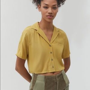 Urban Outfitters Noah Cropped Button Down